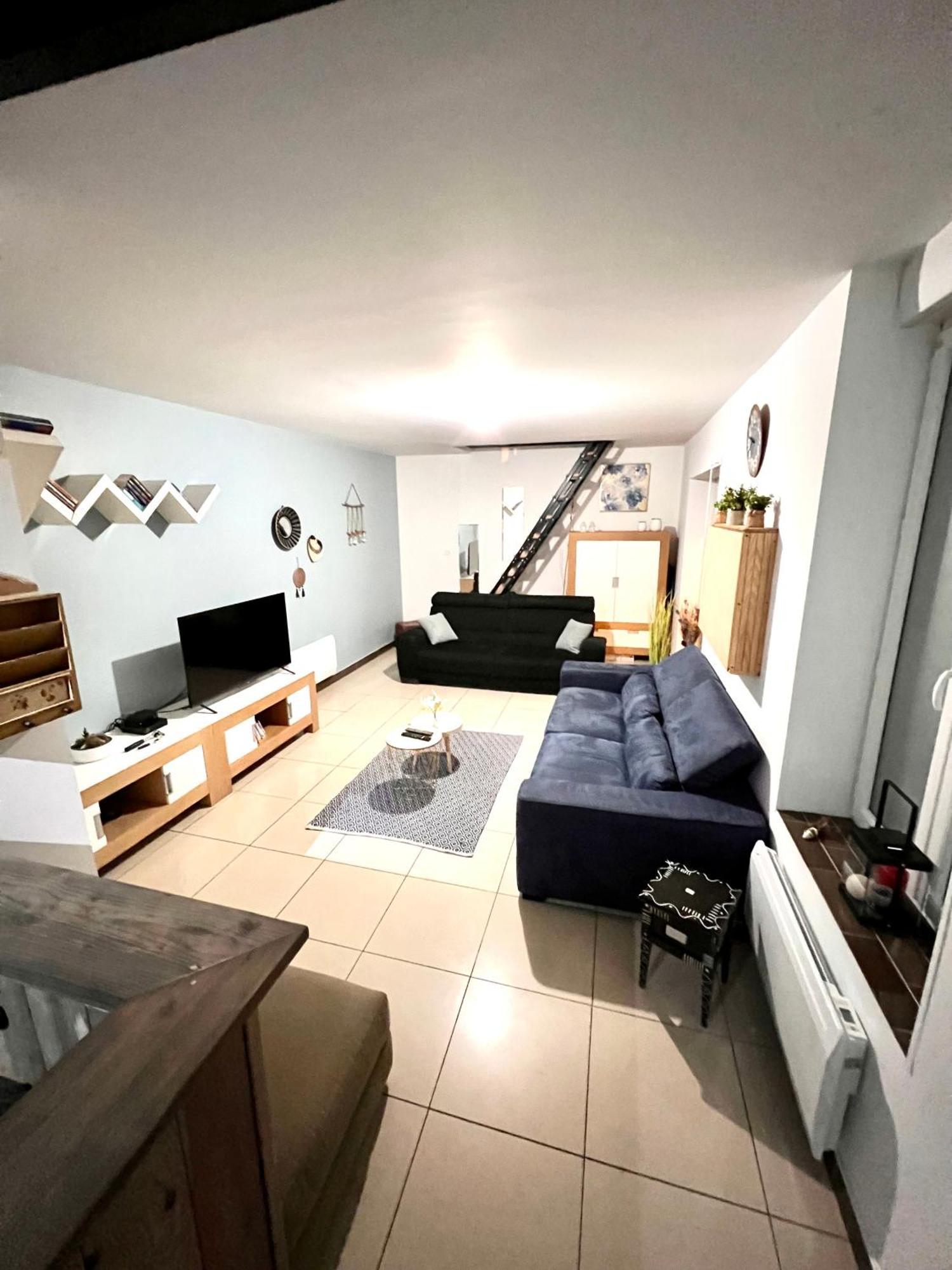 Agreable Maison De Cosy De 122m² + Exterieur Holiday home Wattrelos